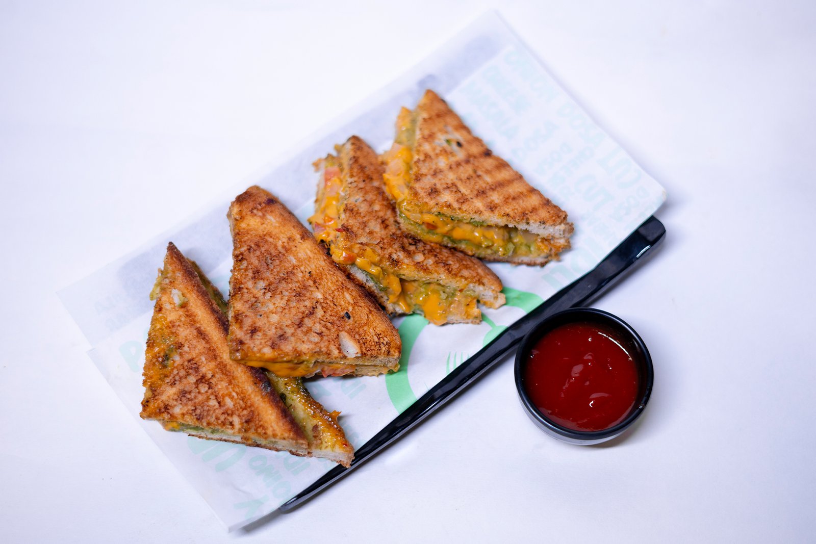 Peri Peri Paneer Sandwich