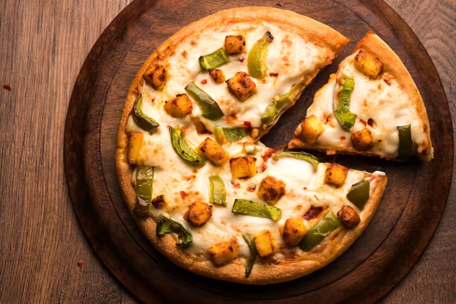 Paneer Cheese Pizza