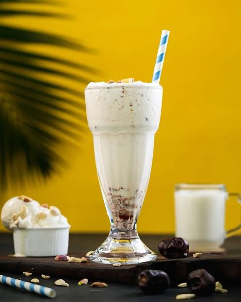 Dry Fruit Shake
